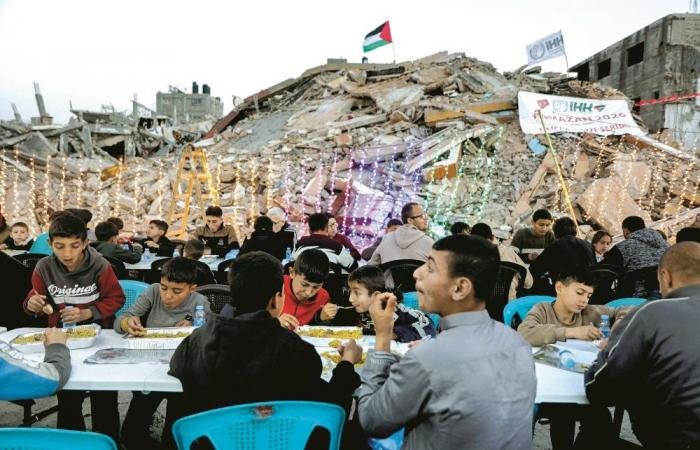 أخبار قطر | رمضان في غزة بين جراح الحرب وضيق المعيشة والتمسك بالأمل | عيون الجزيرة قطر