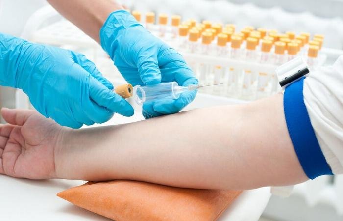 أخبار قطر | أسئلة رمضانية.. ما حكم من سُحب منه دم للتحليل وهو صائم في رمضان؟ | عيون الجزيرة قطر