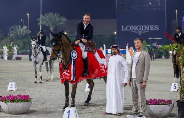 الرياضة الان | منافسات مثيرة في كأس حاكم الشارقة الدولية لقفز الحواجز | عيون الجزيرة الرياضي