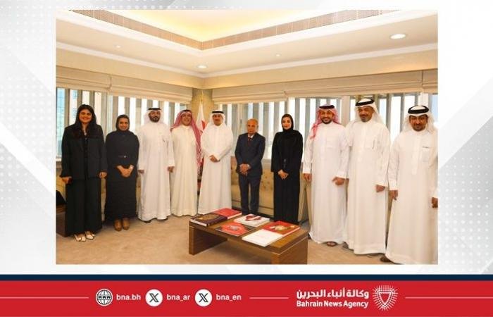 أخبار البحرين | وزير العدل والشؤون الإسلامية والأوقاف يستقبل رئيس وأعضاء جمعية المحامين البحرينية | عيون الجزيرة