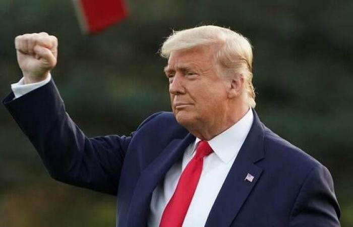 ترامب يهاجم المحكمة العليا ويتوعد بفرض رسوم جمركية أقسى وأقوى