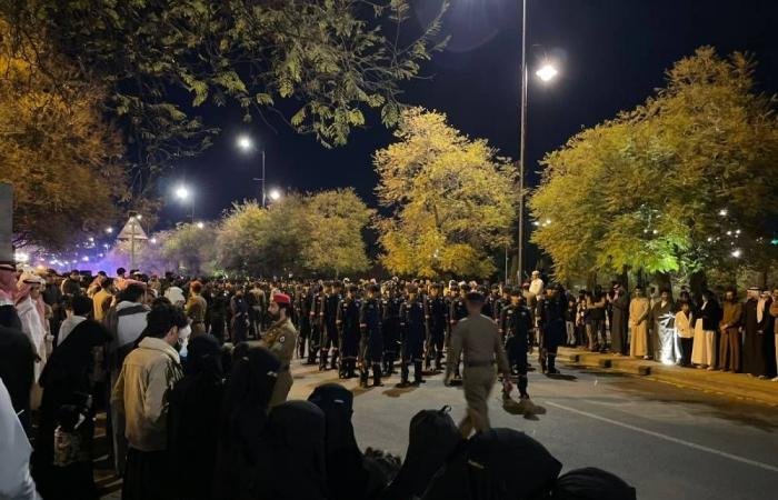 أخبار السعودية | مسيرة أمنية في أبها احتفاءً بيوم التأسيس | عيون الجزيرة السعودية الان