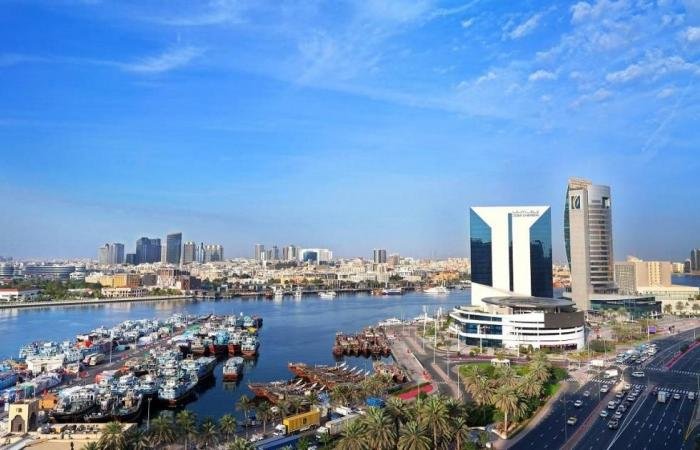 «غرف دبي» تصدر 10,216 تقرير «متسوق سري» في 2025 بنمو26.4%