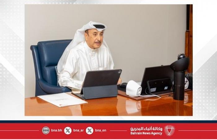 أخبار البحرين | نائب رئيس مجلس الوزراء يترأس اجتماع اللجنة الوزارية للمشاريع التنموية والبنية التحتية | عيون الجزيرة