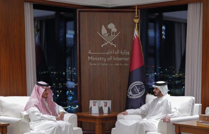 أخبار قطر |  وزير الداخلية يستقبل السفير السعودي | عيون الجزيرة قطر