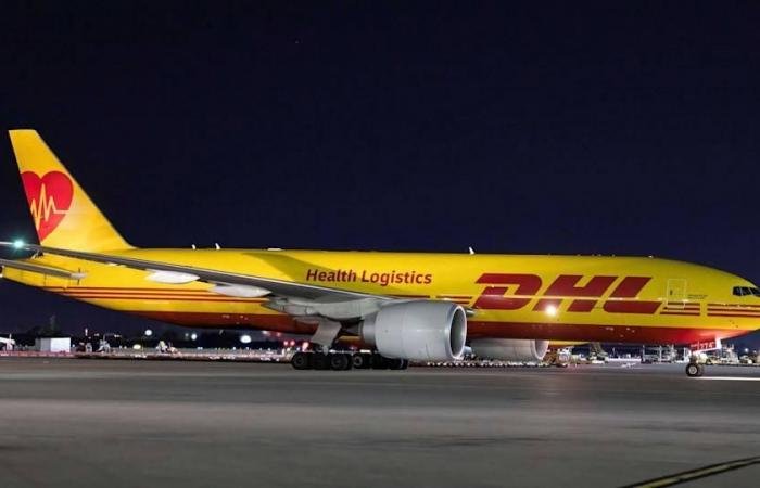«دي إتش إل» تعتمد طائراتها الخاصة لشحن الأدوية وخفض التكاليف