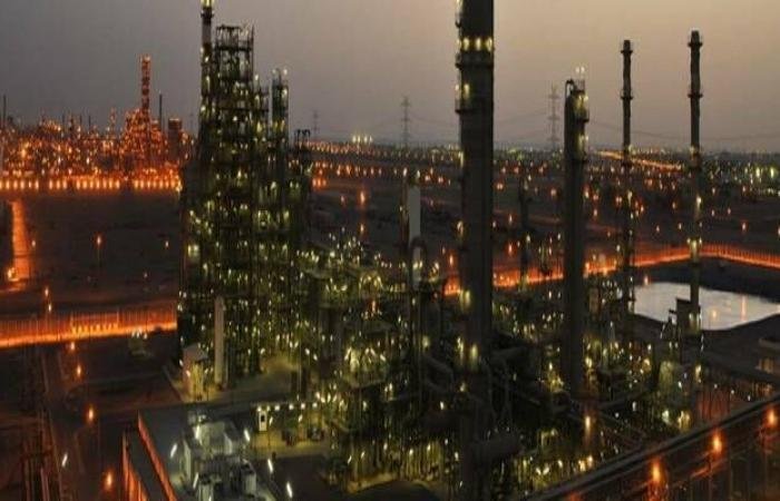 "اللجين" توقّع مذكرة تفاهم مع مجموعة بيوليو الدولية لتوطين صناعة الألياف