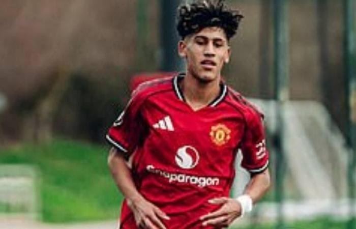 الرياضة الان | موهوب يونايتد جاي جاي يسجل تحت أنظار روني وابنه | عيون الجزيرة الرياضي