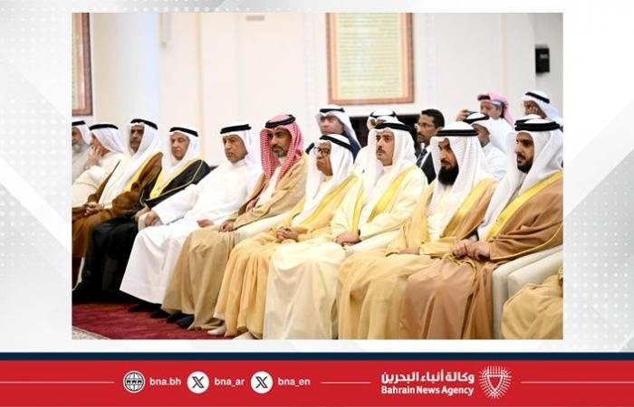 أخبار البحرين | وزير العدل والشؤون الإسلامية والأوقاف يفتتح جامع مدينة عيسى الجنوبي | عيون الجزيرة