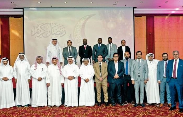 أخبار قطر | المحامي راشد النعيمي: تبادل التجارب بين المحامين يثري المهنة | عيون الجزيرة قطر