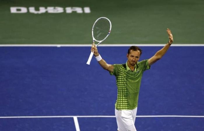 الرياضة الان | تأهل مدفيديف إلى نهائي «دبي للتنس» | عيون الجزيرة الرياضي