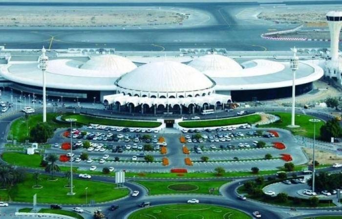 الامارات الان | مطار الشارقة يعلن تعليق الرحلات حتى إشعارٍ آخر | عيون الجزيرة الامارات