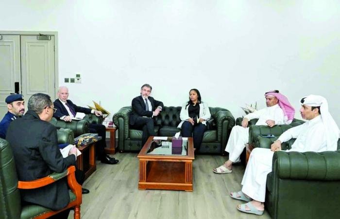 أخبار قطر | تعاون قطري بريطاني في مكافحة الجريمة | عيون الجزيرة قطر