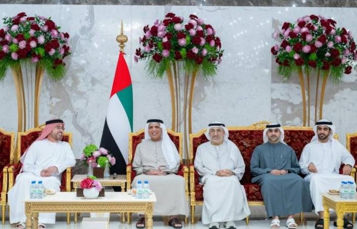 الامارات الان | سعود بن صقر يواصل استقبال المهنئين بشهر رمضان | عيون الجزيرة الامارات