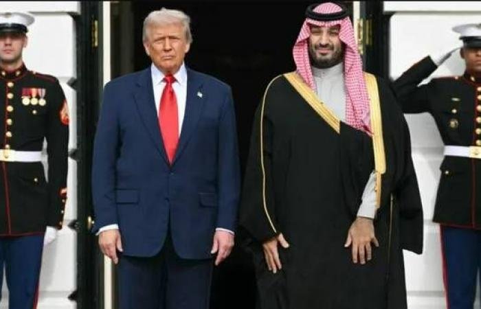 ترامب لـ ولي العهد: نؤيد إجراءات السعودية لمواجهة انتهاكات إيران