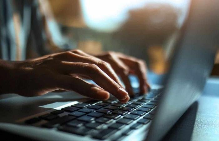 أخبار الكويت | «الجامعات الخاصة»: استمرار الدراسة بنظام التعليم عن بعد حتى إشعار آخر | عيون الجزيرة الكويت