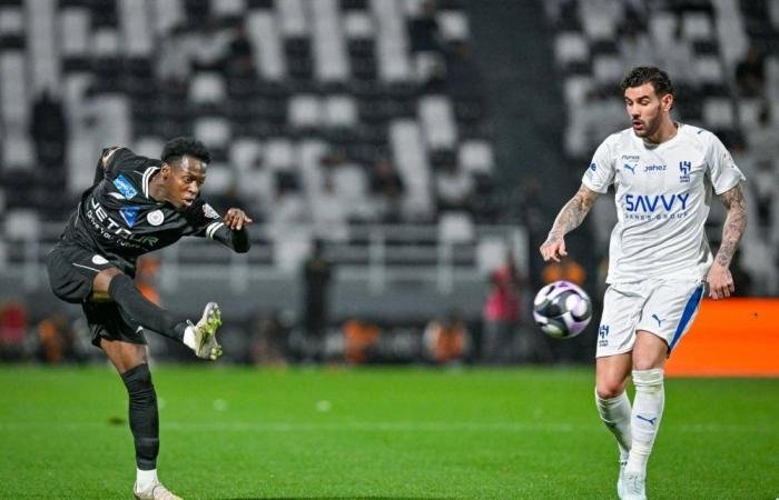 الشباب ومدربه ضحايا الخماسيات بالمحترفين