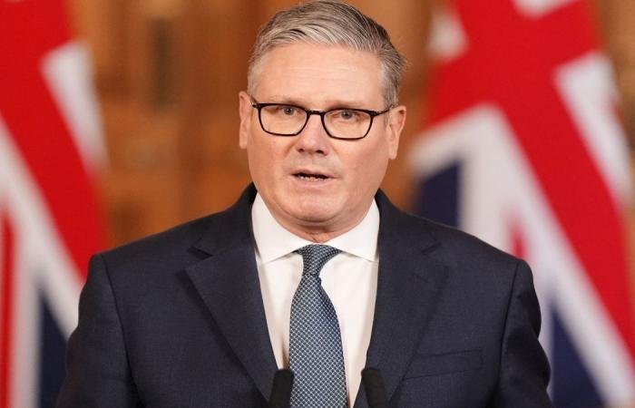 ستارمر: لن نشارك أميركا وإسرائيل بالعمليات الهجومية | عيون الجزيرة