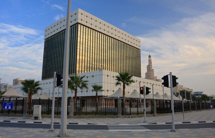 أخبار قطر | قطر المركزي يمدد نظام العمل عن بعد في جميع المؤسسات المالية حتى إشعار آخر | عيون الجزيرة قطر