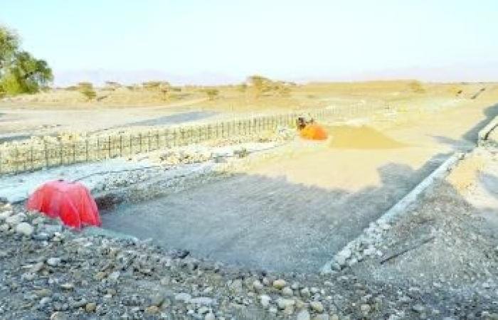 أخبار سلطنة عمان | تواصل تنفيذ مشروع سد بلدة الهيال بعبري | عيون الجزيرة الاخبارية عمان