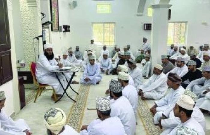 أخبار سلطنة عمان | رمضان.. فرصة للشباب في بناء عادات صحية وروحانية متوازنة | عيون الجزيرة الاخبارية عمان