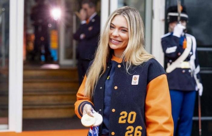 الرياضة الان | «المليونيرة المغرورة» تتفوق على رونالدو في مزاد خيري | عيون الجزيرة الرياضي