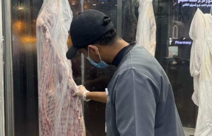 أخبار السعودية | إتلاف طن لحوم وأسماك فاسدة بجدة | عيون الجزيرة السعودية الان