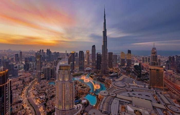 الامارات الان | دبي: الأصوات المسموعة ناتجة عن اعتراض ناجح للدفاع الجوي من دون أي إصابات | عيون الجزيرة الامارات