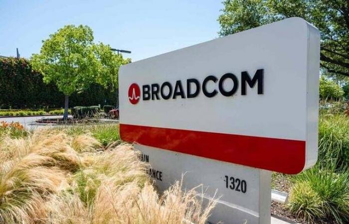 أرباح برودكوم تفوق التوقعات مع تضاعف إيرادات الذكاء الاصطناعي