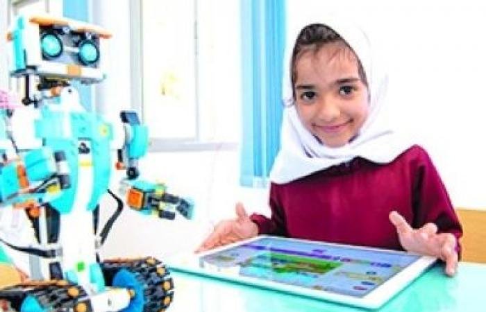 أخبار سلطنة عمان | دراسة تكشف واقع التحول الرقمي في الإدارة المدرسية وتحدياته | عيون الجزيرة الاخبارية عمان