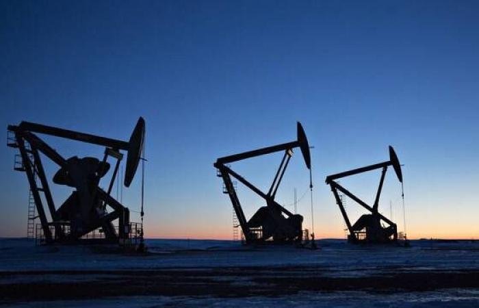 خام برنت يتجاوز 90 دولاراً بعد مطالبة ترامب لإيران بالاستسلام