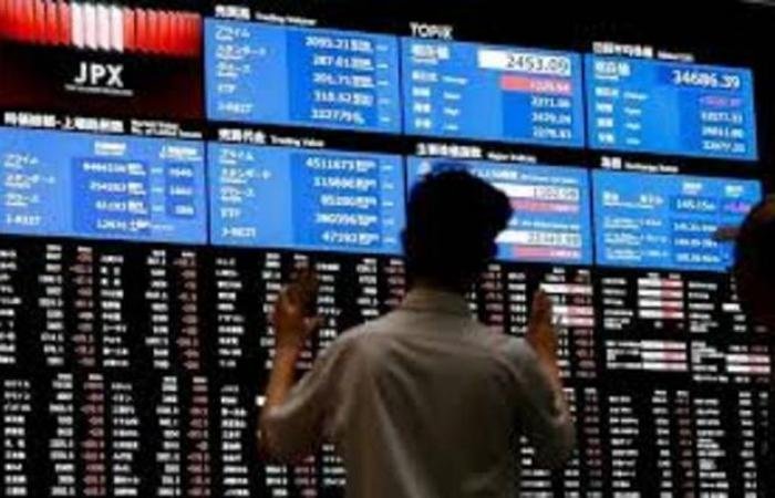 الأسهم الآسيوية تتجه لتسجيل خسائر أسبوعية حادة إثر الصراع الإيراني