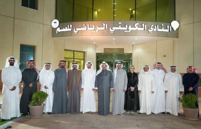 أخبار الكويت | سمو رئيس مجلس الوزراء يتفقد ملجأ الطوارئ بالنادي الكويتي الرياضي للصم | عيون الجزيرة الكويت