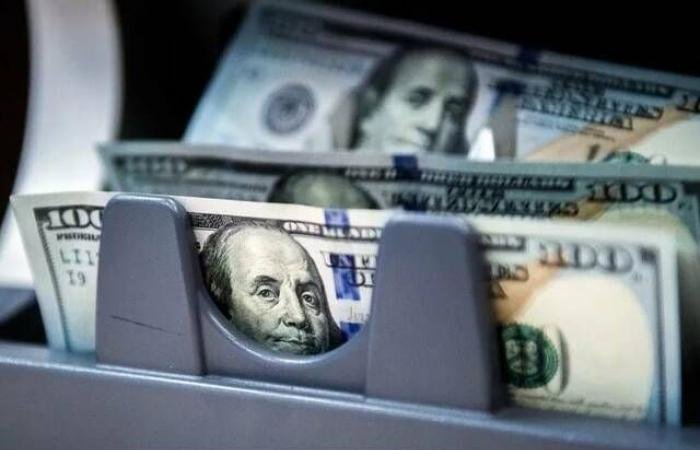 اليابان تسجل أول ارتفاع للأجور الحقيقية منذ 13 شهراً