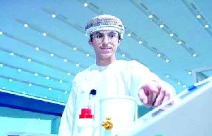 أخبار سلطنة عمان | الشركات الطلابية في "إنجاز عُمان".. فرص لتحويل الأفكار  الشبابية إلى مشاريع ريادية | عيون الجزيرة الاخبارية عمان