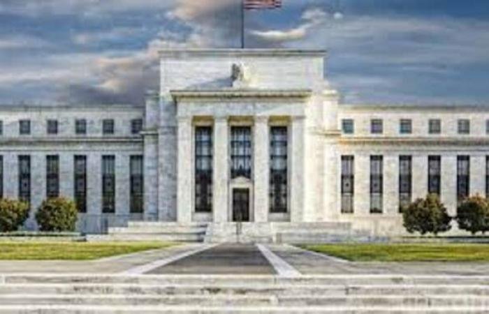 استطلاع: هدوء نسبي في توقعات التضخم قبيل الحرب الإيرانية