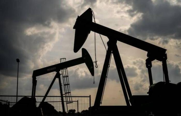 النفط يرتفع 8% مع استمرار الحرب في إيران