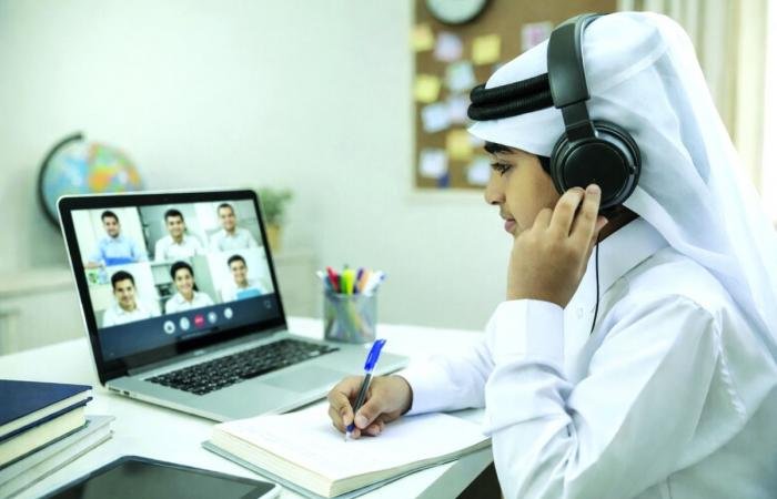 أخبار قطر | 5 أسباب تجعل حضور دروس البث المباشر مهمة | عيون الجزيرة قطر