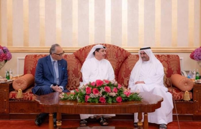 الامارات الان | الشرقي يستقبل المهنئين بشهر رمضان | عيون الجزيرة الامارات