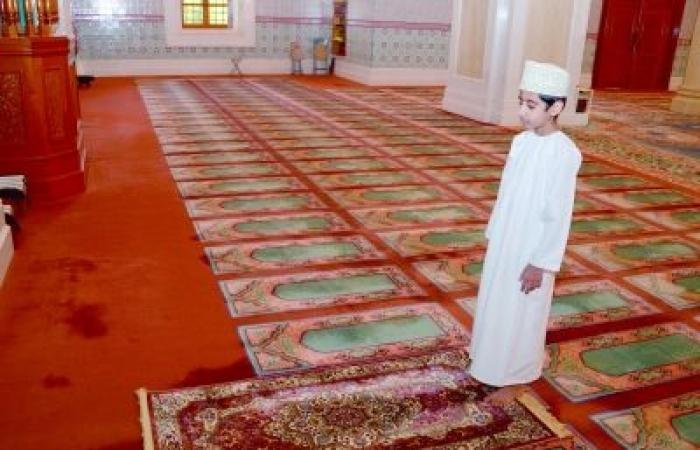 أخبار سلطنة عمان | اصطحاب الأطفال إلى المساجد يتطلب نهجًا متوازنًا يجمع بين غرس القيم وحفظ هيبة المكان | عيون الجزيرة الاخبارية عمان