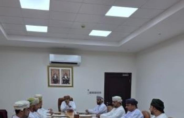 أخبار سلطنة عمان | بحث سبل دعم المبادرات المجتمعبة بولاية السويق | عيون الجزيرة الاخبارية عمان