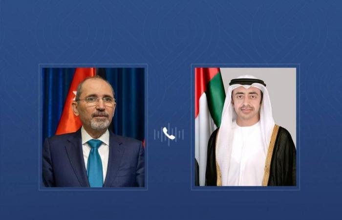 الامارات الان | عبدالله بن زايد يتلقى تعازي وزير الخارجية الأردني في شهيدي الواجب الوطني | عيون الجزيرة الامارات
