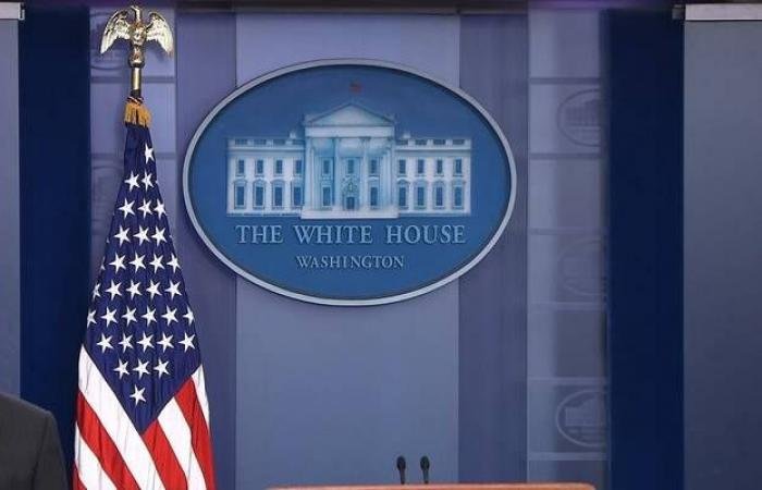 البيت الأبيض ينفي مرافقة البحرية الأمريكية لناقلة نفط بمضيق هرمز