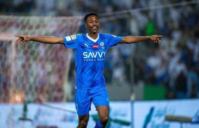 الدوسري يغيب عن كلاسيكو الكأس