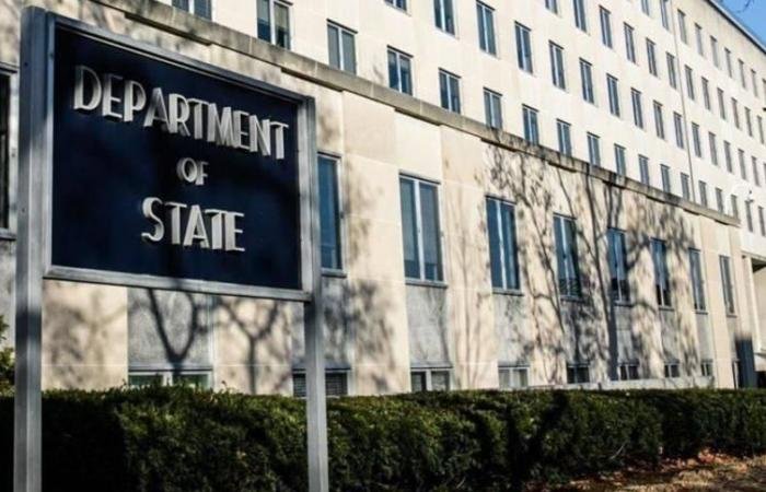 «يفضّلون البقاء».. واشنطن تقلّص رحلات إجلاء رعاياها من الإمارات