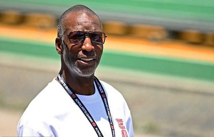 الرياضة الان | اتهام الأسطورة جونسون بمكافأة نفسه بنصف مليون دولار | عيون الجزيرة الرياضي