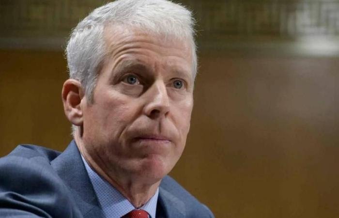 كريس رايت يستبعد وصول النفط إلى 200 دولار