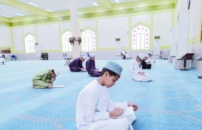 أخبار سلطنة عمان | اختتام مسابقة "قراءة في كتاب" للناشئة بنزوى | عيون الجزيرة الاخبارية عمان