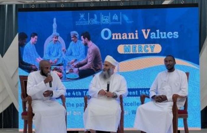 أخبار سلطنة عمان | فعالية "تعارف نزوى 4" تعزّز التواصل الثقافي والتعريف بالقيم الإسلامية بمحافظة الداخلية | عيون الجزيرة الاخبارية عمان