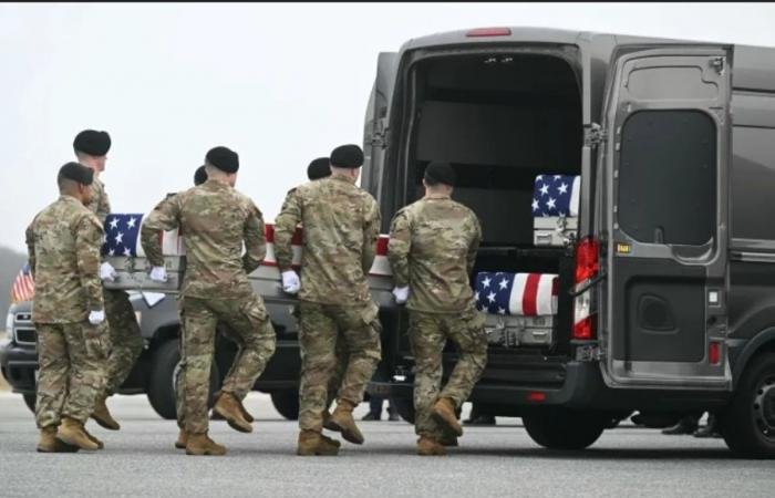 «وول ستريت جورنال»: مقتل 13 جندياً أميركياً في الصراع مع إيران | عيون الجزيرة